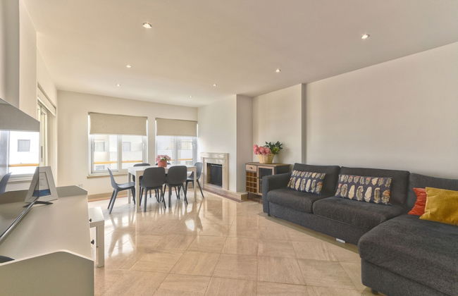 Luxury Flat in Quarteira - Photo 2