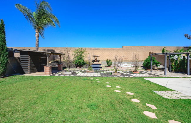 Spacious Family Retreat w Garden Modern Comfort - Foto 1