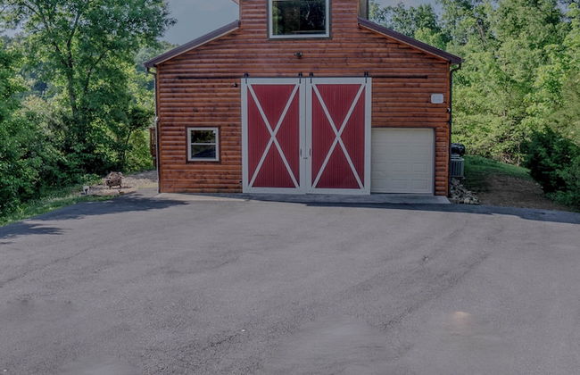 The Barn - Photo 25
