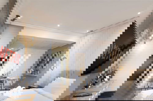 Photo 8 - LUX The JLT Gold Crest Studio