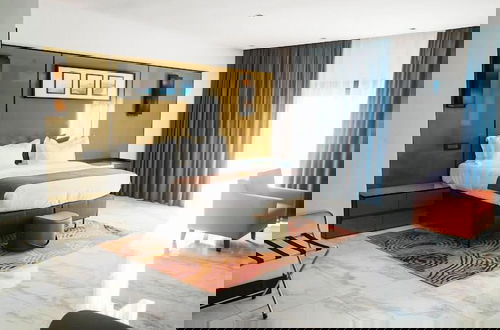 Foto 7 - Rocaville Luxury Apartments