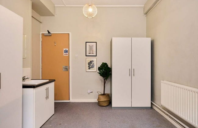 Deluxe Room 12 - Louise House Summer Youth Accommodation - Foto 11