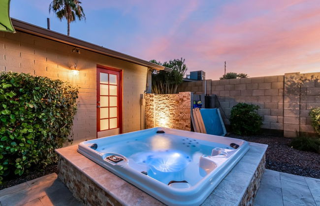 Palm Tree Paradise Heated spa Pool Firepit - Foto 3