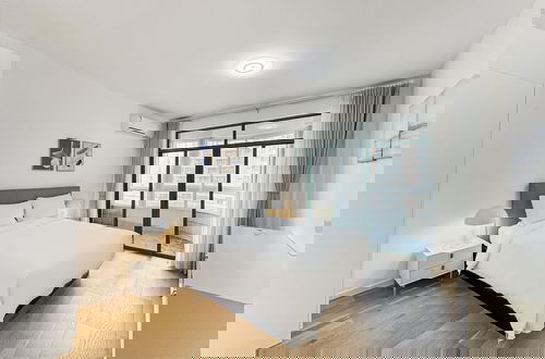 Photo 3 - Tyms 2BR 2BA Apt Near MetroCity Line 1 9