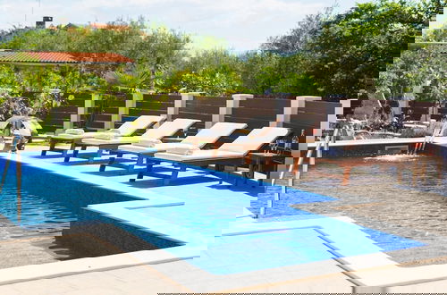 Photo 55 - Tranquil Getaway Polje Villa With Pool