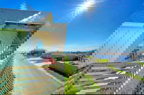 Foto 22 - 2 Homes on the Bay, Shared Waterfront Pool + Boat Dock Laguna Village Paradise