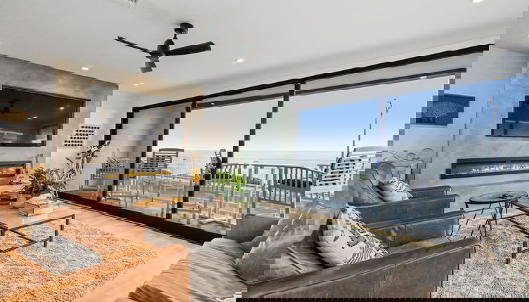 Foto 1 - Carlsbad Beachfront Home W Hot tub