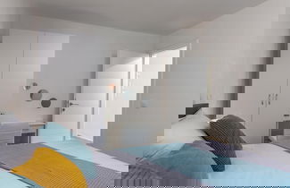 Foto 3 - Adorable Home With Balcony and Swimming Pool