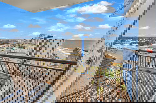 Foto 11 - Bluewater Resort 1205