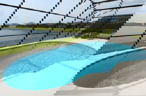 Photo 1 - 4bdr w Pool Near Disney
