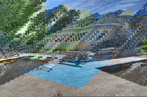 Foto 7 - Bright Water Cove by Avantstay Saltwater Pool
