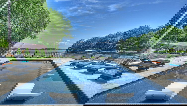 Photo 1 - Bright Water Cove by Avantstay Saltwater Pool
