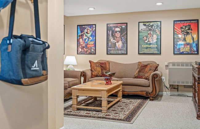 Alpine Serenity by Avantstay Beach Lake Access Theater Deck Playroom - Foto 15