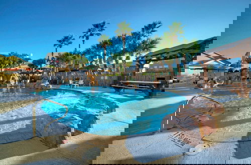 Photo 30 - Carpe Beach Bum by Avantstay 3 Blocks to Beach Balcony Pool