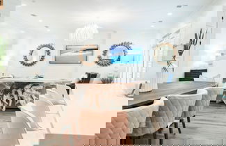 Foto 1 - Oceans of Time by Avantstay TV Game Room 2 Pools Walk to Beach New Build