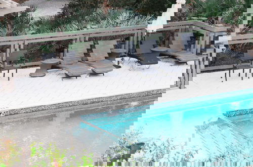 Foto 41 - Oceans of Time by Avantstay TV Game Room 2 Pools Walk to Beach New Build