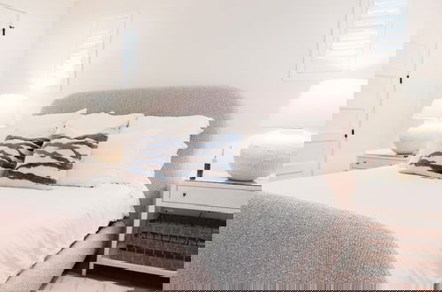 Foto 33 - Oceans of Time by Avantstay TV Game Room 2 Pools Walk to Beach New Build