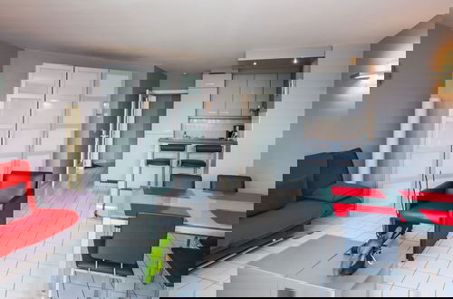 Foto 8 - Apartment With Spacious Terrace