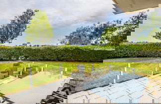 Foto 1 - Apartment With Spacious Terrace