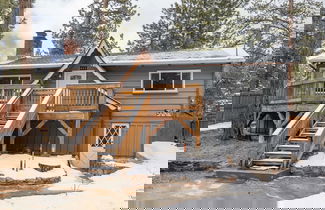 Foto 1 - Quail Drive 2 Bdrm 1 Bath Modern Cabin Hot Tub