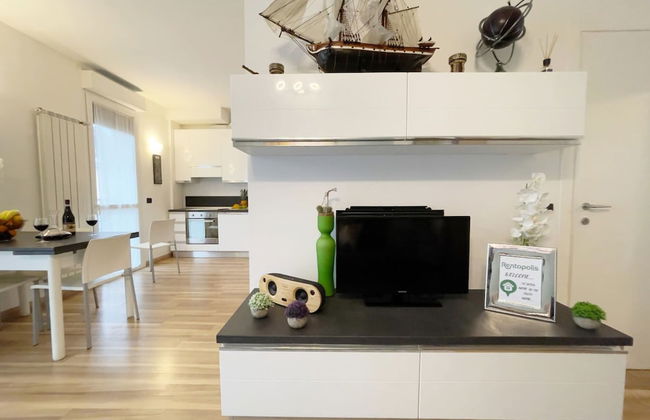 Chic Apt Near Piazza Duomo, Milan - Foto 15