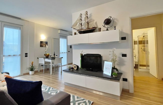 Chic Apt Near Piazza Duomo, Milan - Foto 19