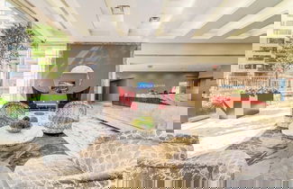 Photo 1 - Modern Apartment with Top Amenities