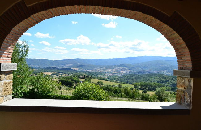 Farmhouse in Tuscany With Pool and Valley Views - Photo 36