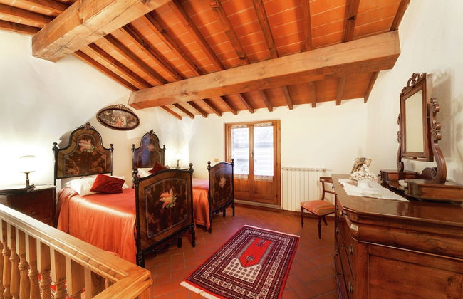 Casentino Valley Farmhouse Within Poppi - Photo 5