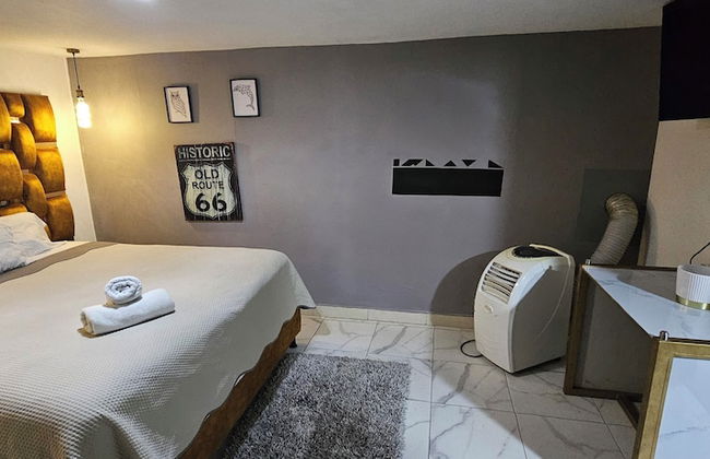42 PROMO $ 11 Bedrooms with bathrooms Aprtmnt + 2 Jacuzzis and a rooftop pool. @Poblado - Foto $