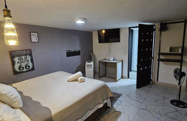 41 PROMO $ 11 Bedrooms with bathrooms Aprtmnt + 2 Jacuzzis and a rooftop pool. @Poblado - Foto $