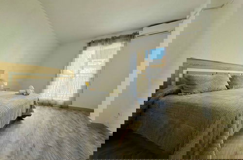 Foto 2 - Bright Apartment Near Granada Center