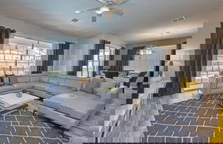 Foto 1 - Spacious 6 Bed Home With Pool in Prime Storey Lake