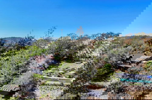 Foto 51 - Kenwood Vista by Avantstay 7acres w/ Pool, Fire Pit, Vineyard Views