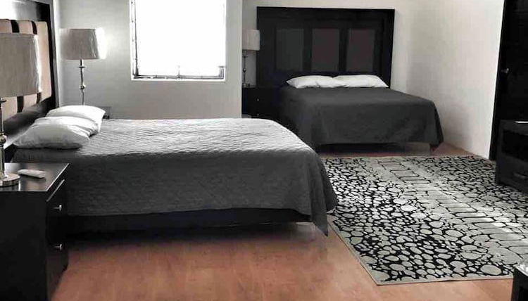 Foto 1 - 10- Large Suite for 4 People