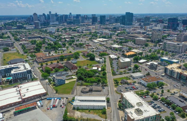 Modern Unit In Nashville Area 2 Bedroom Apts - Photo 46