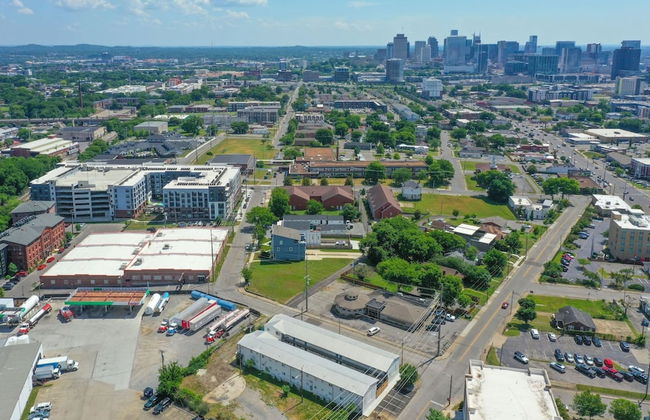 Modern Unit In Nashville Area 2 Bedroom Apts - Photo 43
