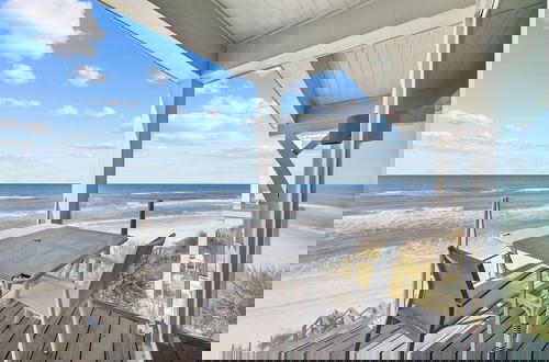 Photo 37 - Gulf Front Luxurious Home With Private Pool And Beach Access 6 Bedroom Home by RedAwning