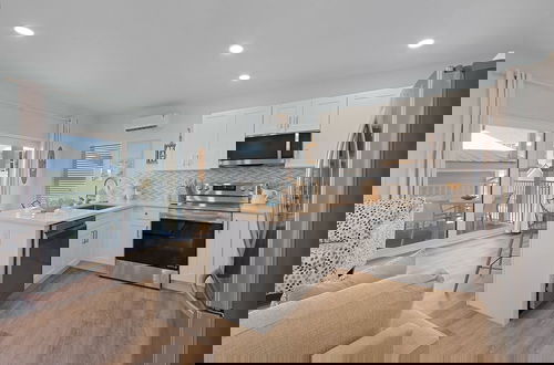 Foto 11 - Coconut Sunsets A&b 2633 Estero Blvd - 15% Off Through Sep. 24' 7 Bedroom Home by RedAwning
