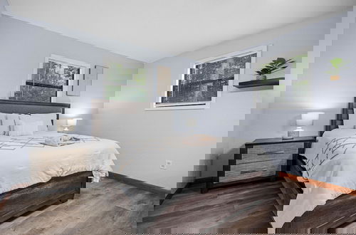 Foto 5 - Andy Woods Lodge - 4 Bedrooms, 1.5 Baths, Sleeps 8 4 Home by RedAwning