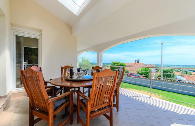 Villa Elisa With View - Foto 29