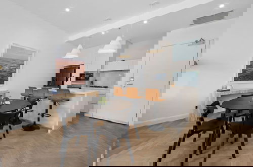 Photo 16 - Luxury Apartment - Oracle Broadbeach