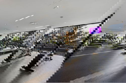 Photo 22 - Luxury Apartment - Oracle Broadbeach