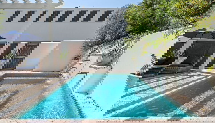 Foto 1 - Rosemary Bluegrass by Avantstay LUX Downtown Rosemary Private Pool