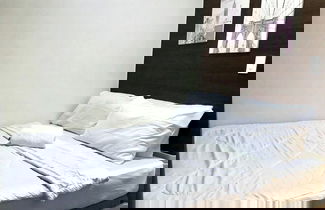 Foto 2 - Modern Comfort Makati 1BR with Workspace