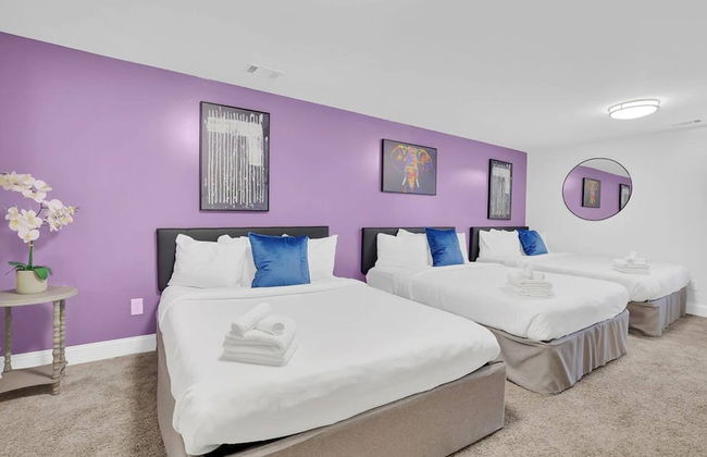 Lrg 5BR 5BA Home w 10 Beds Pool Hottb Gamerm2 - Foto 5
