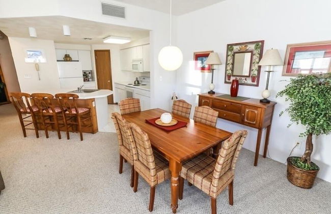 Seven Springs Stonegate 2 Bedroom Condo, Ski-In/Out, Sleeps 8! by RedAwning - Foto 18