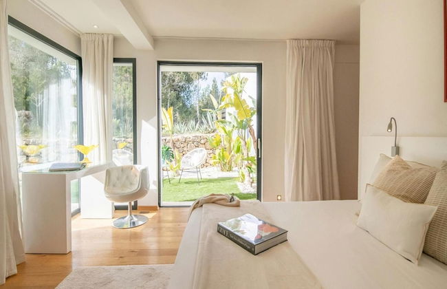 Villa With Multiple Outdoor Terrace - Foto 7