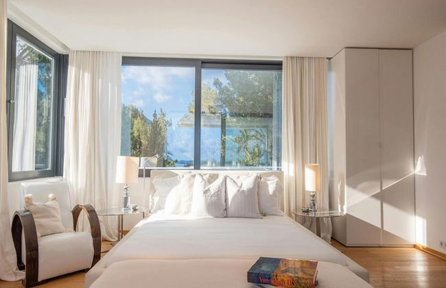 Villa With Multiple Outdoor Terrace - Foto 13