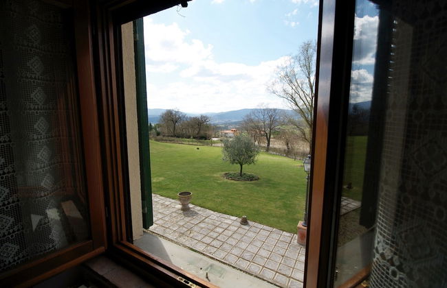 Farmhouse in Poppi With Pool & Valley Views - Photo 6